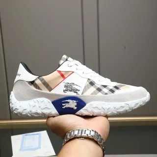 Burberry Blanc Beige House Check Paneling Suède Et Cuir Mix Lifestyle Sneakers