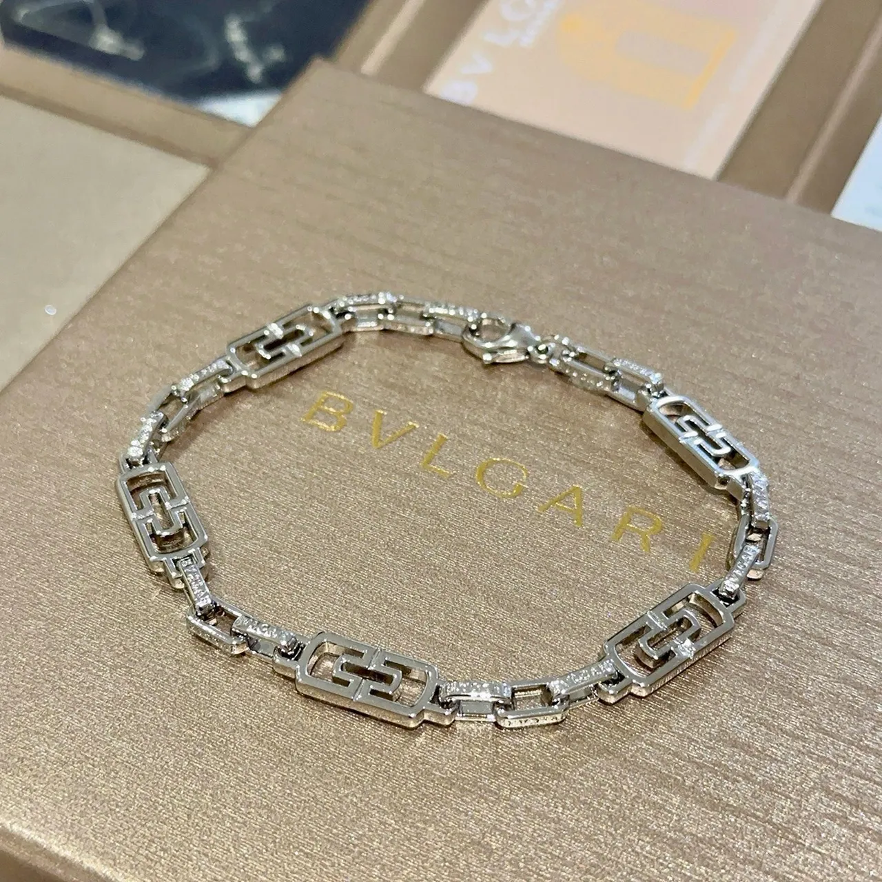 Bvlgari Gancini Geometric Pavé Silver-Tone Bracelet 9