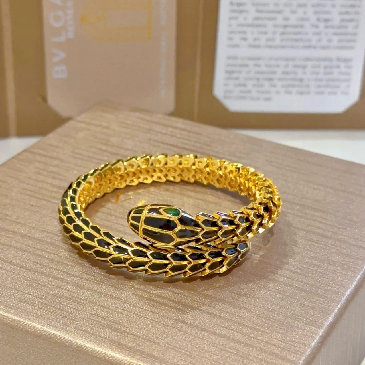 Bvlgari Serpenti Black Enamel and Emerald Eye Gold Bracelet 4