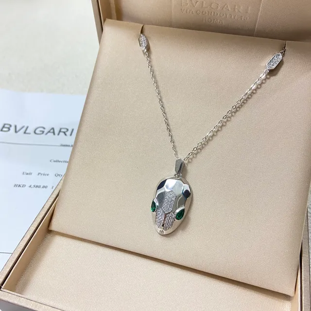 Bvlgari Serpenti Collares Pendente de Cabeça de Serpente Facetados 5