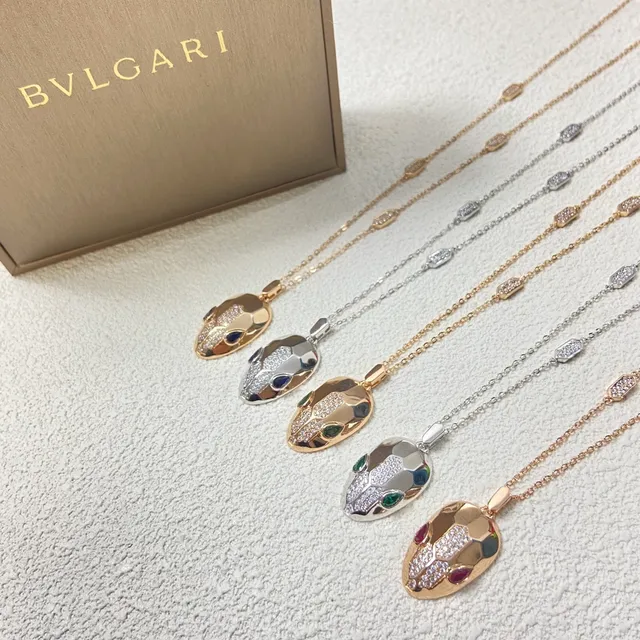 Bvlgari Serpenti Collares Pendente de Cabeça de Serpente Facetados 8