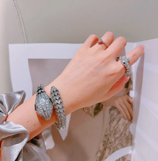 Bvlgari Serpenti Silver Green Serpent-Shaped Pavé-Set Bracelet 5