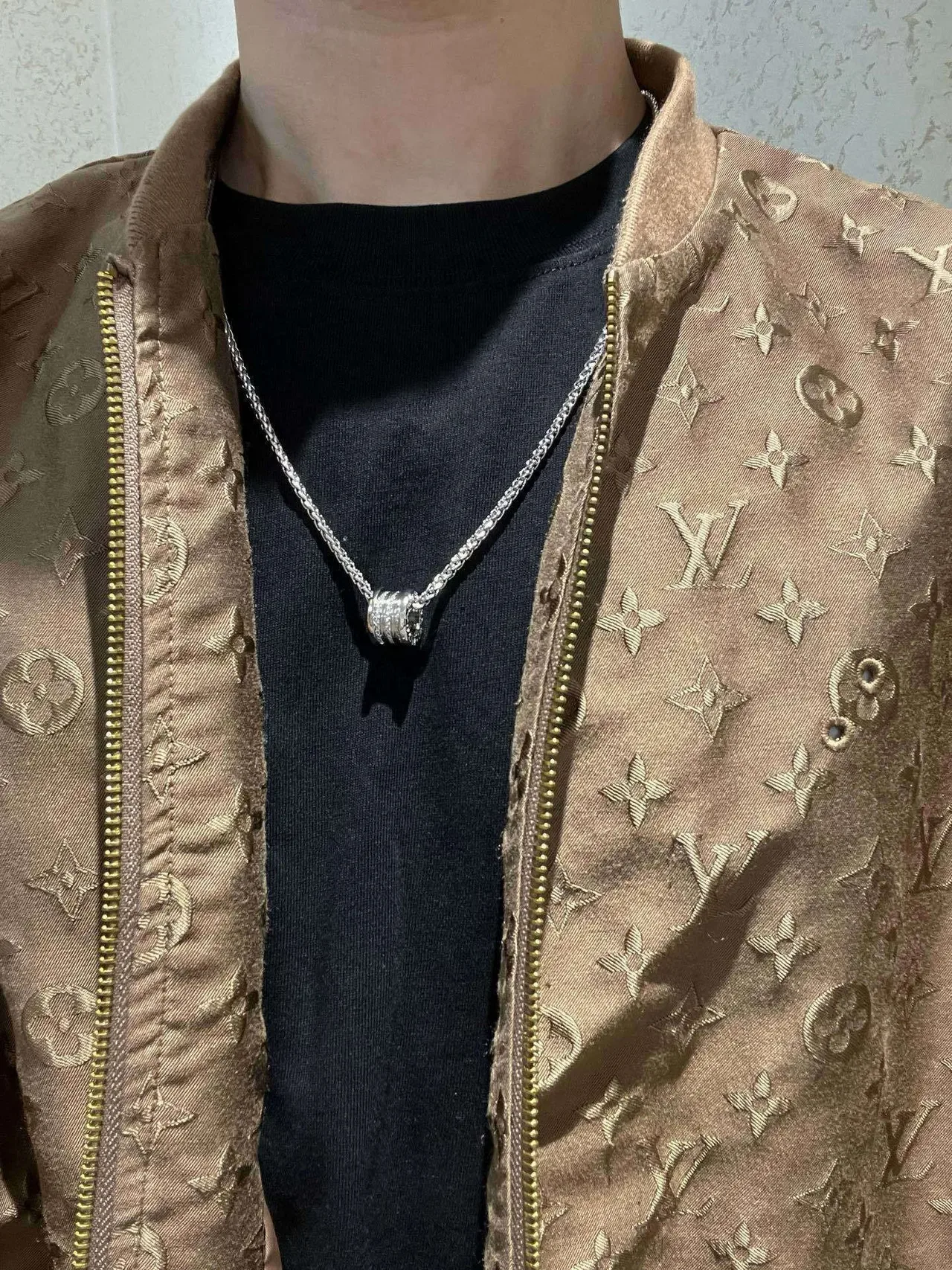 Bvlgari चांदी भूरा श्रृंखला सिलिंड्रिकल पैवें पेंडेंट नेकलेस 8