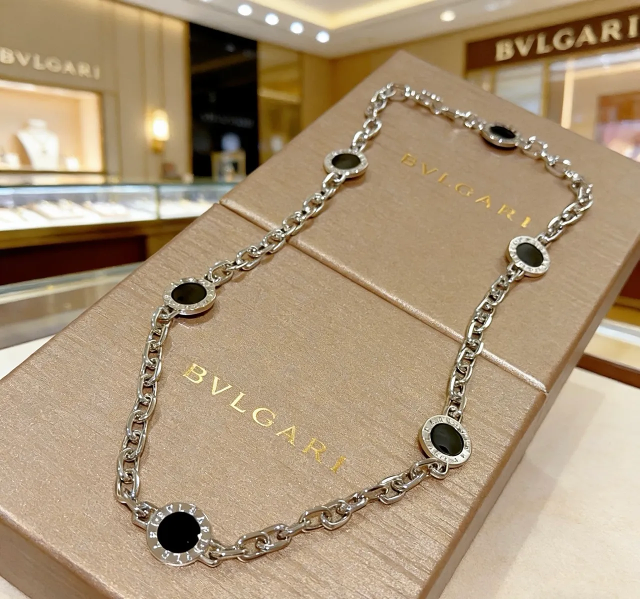 Bvlgari فضي أسود سلسلة الربط دائري مداليون قلادة 3