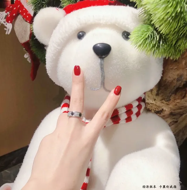Cartier Juste un Clou خاتم باڤيه الماس و المينا الأسود 9