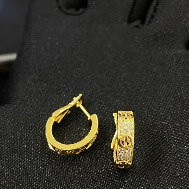Cartier Juste un Clou Pavé Screw Motif brincos argola 2
