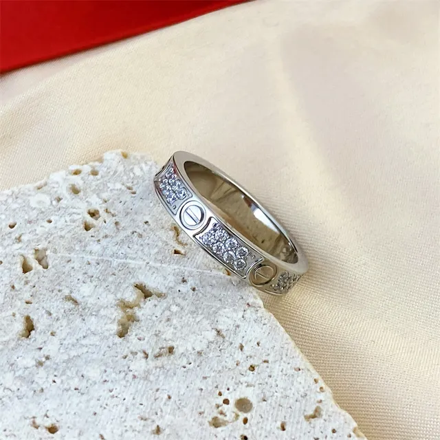 Cartier Love Ring पावे स्क्रू मोटिफ स्टैकेबल अंगूठियां 3