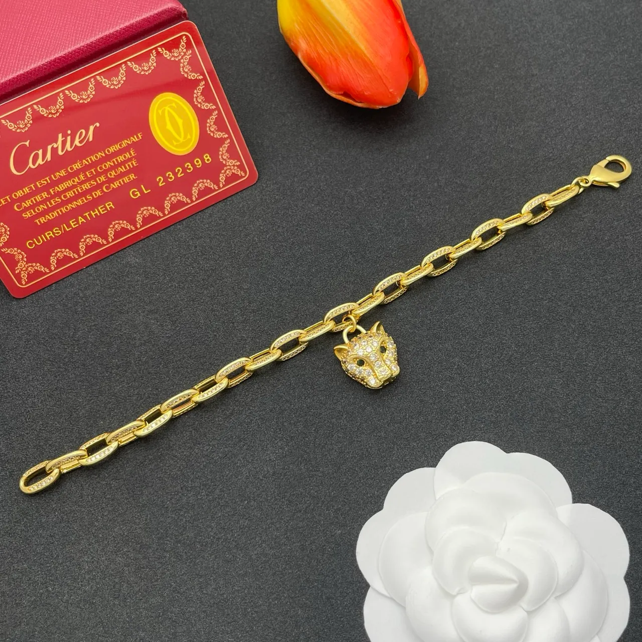 Cartier Panthère de Cartier Pavé tête de panthère bracelet en chaîne en or 8