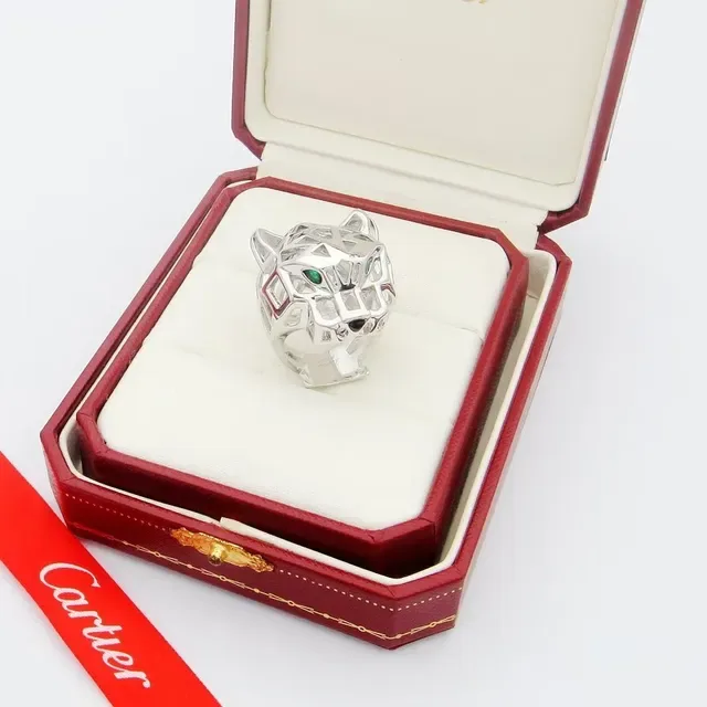 Cartier Panthère de Cartier 白金 绿宝石 黑豹戒指 6