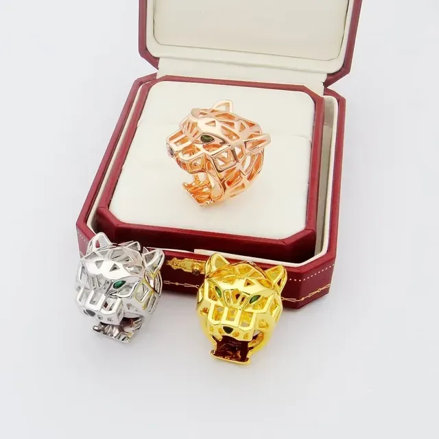 Cartier Panthère de Cartier 白金 绿宝石 黑豹戒指 7