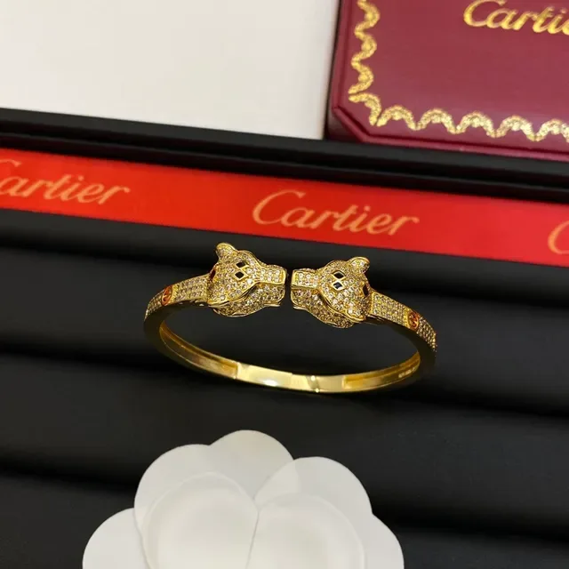 Cartier Panthère ड्यूल पैंथर हेड पावे बैंगल ब्रेसलेट 4