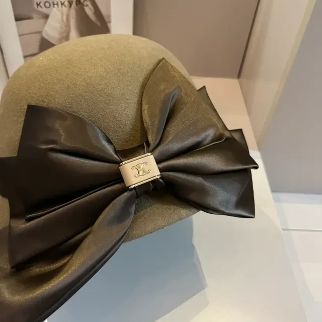 Celine Beret Beige Marron Feutre Satin Ruban Nœud 9