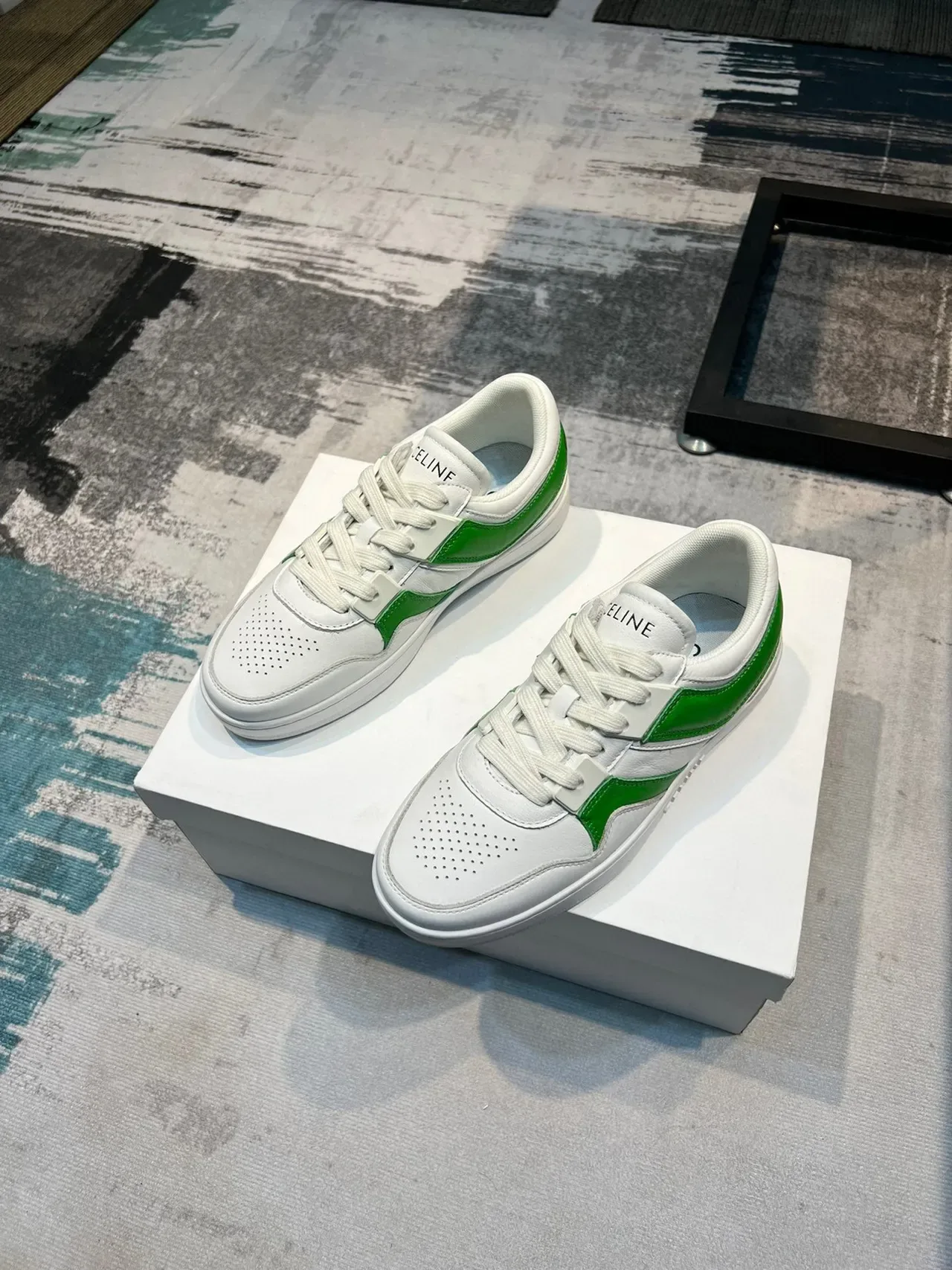 Celine CT-01 Sneakers Lifestyle en Cuir Blanc et Vert 5