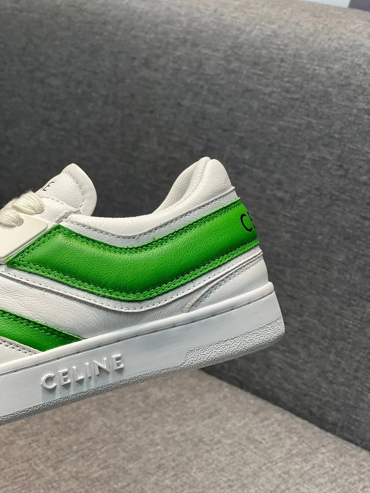 Celine CT-01 Sneakers Lifestyle en Cuir Blanc et Vert 8