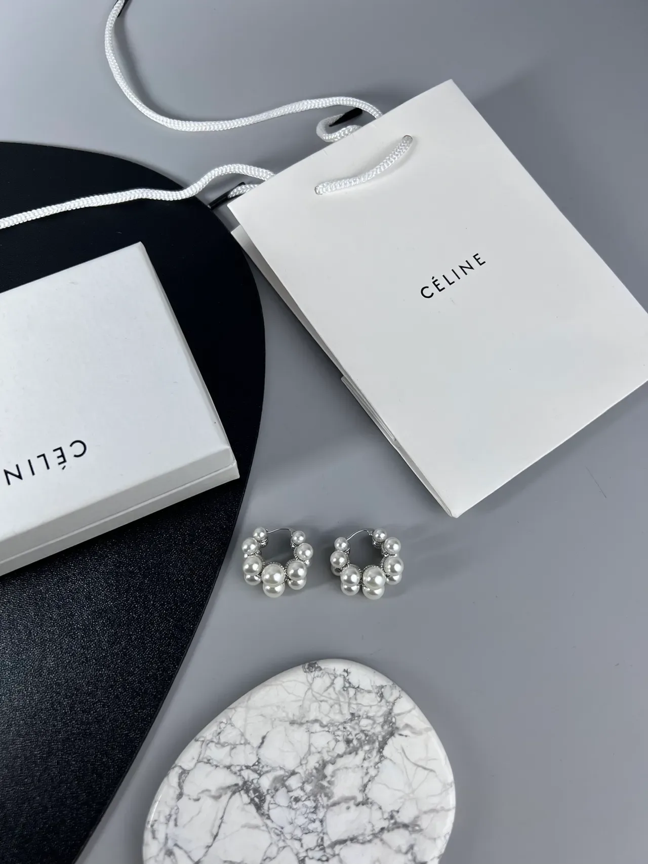 Céline Perles Blanches et Argentées Cluster Bijoux Métal 9