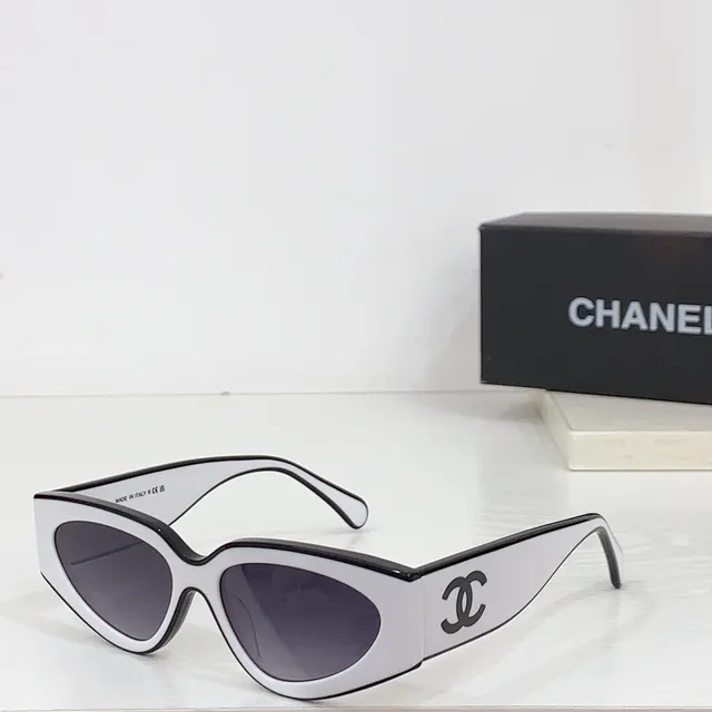 Chanel Gafas de Sol Cat-Eye de Dos Tonos Navy y Naranja 9