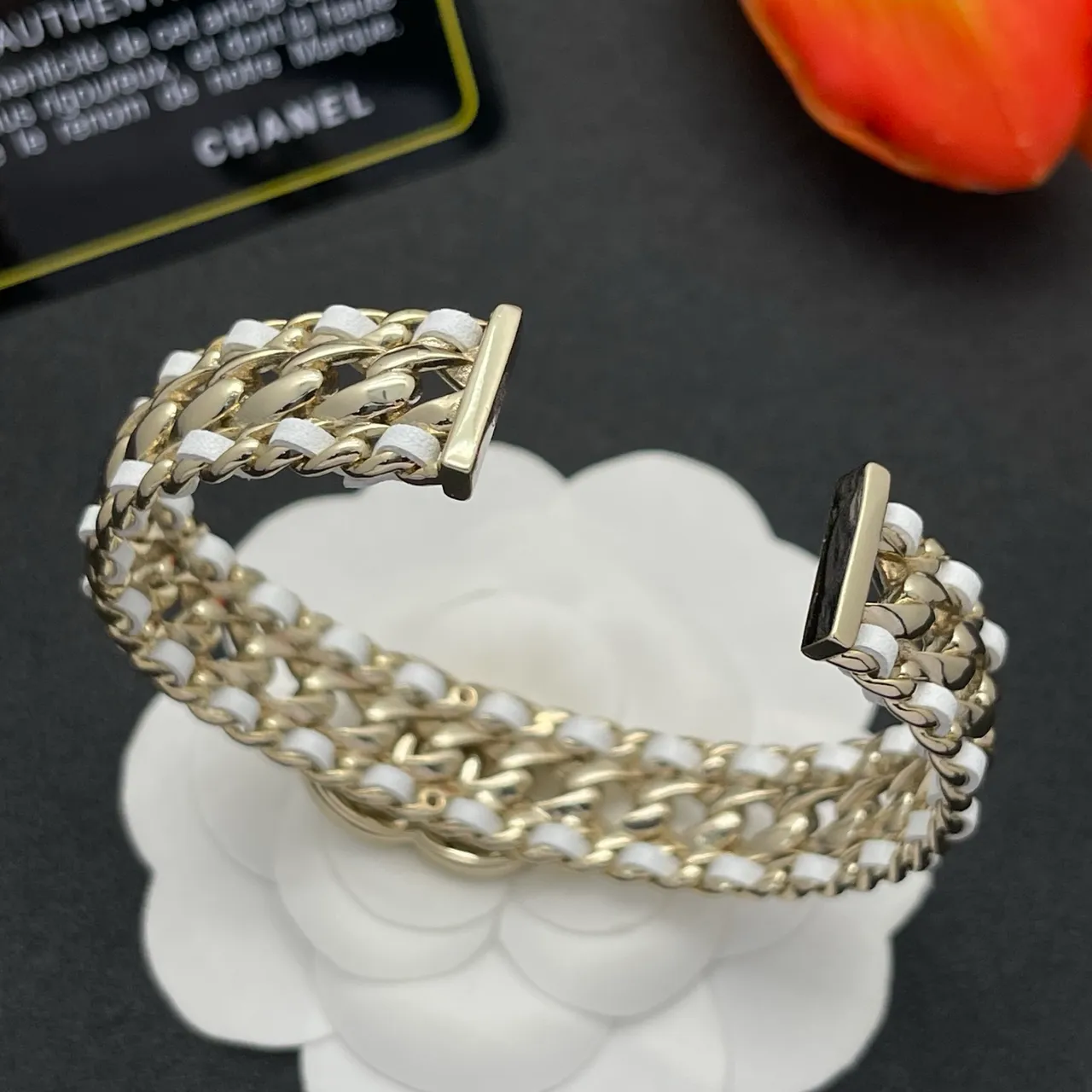 Chanel CC Pulseira Ouro Branco Corrente de Eslabões Curvos Inserções de Resina Pulseira 4