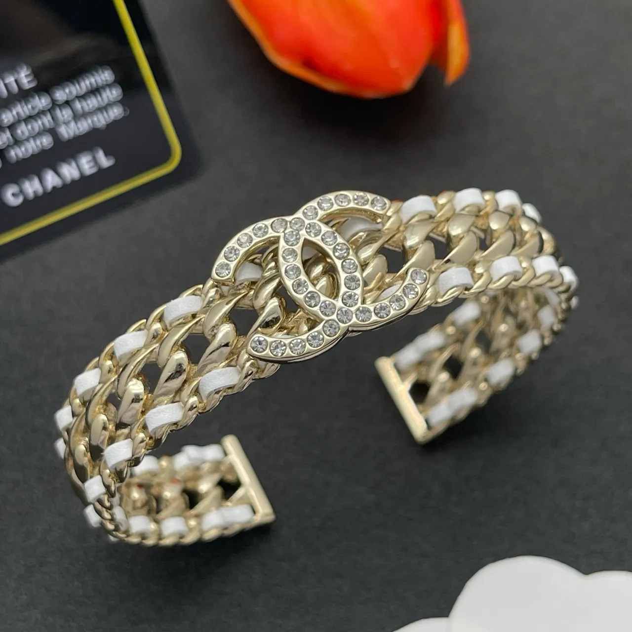 Chanel CC Pulseira Ouro Branco Corrente de Eslabões Curvos Inserções de Resina Pulseira 8