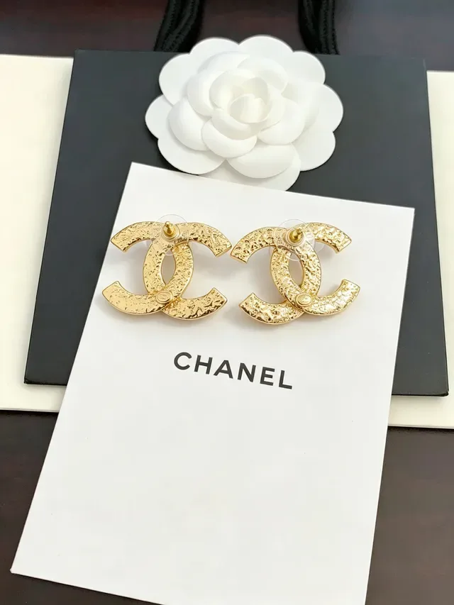 Chanel CC Brooch Black and Gold Enamel Striped Brooches 3