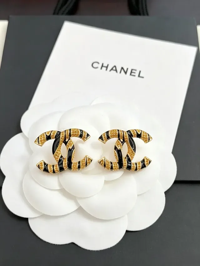 Chanel CC Brooch Black and Gold Enamel Striped Brooches 6