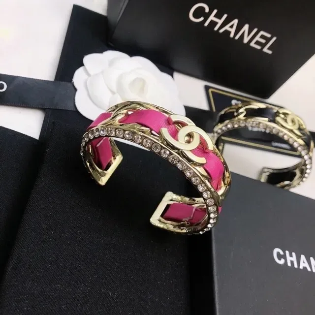 Chanel CC Cuff Pink Leather and Gold-Tone Crystal Bracelet 5