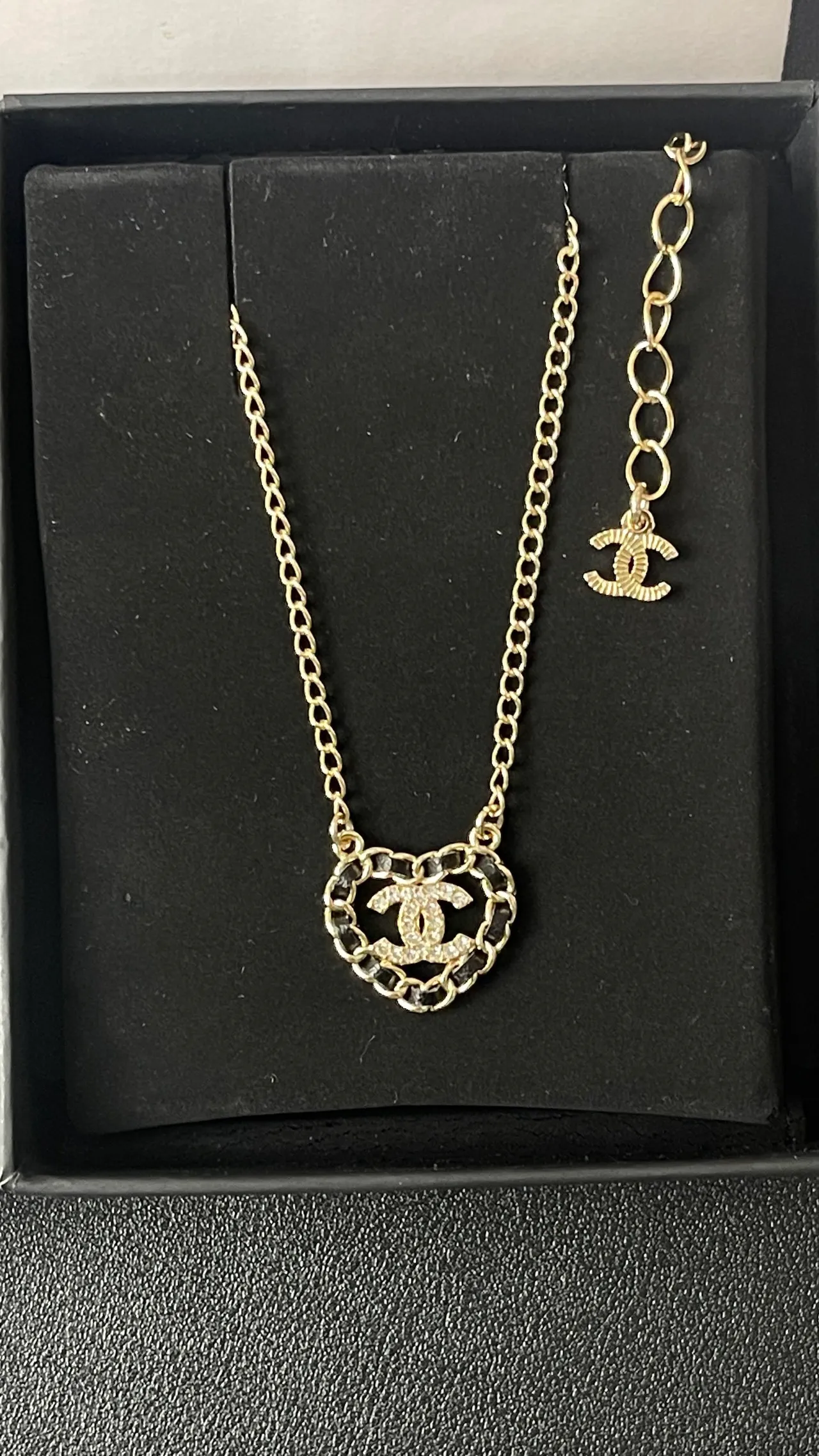 Chanel CC Logo Necklace Colar com Corrente Dourada e Preta Interligada Pingente 6