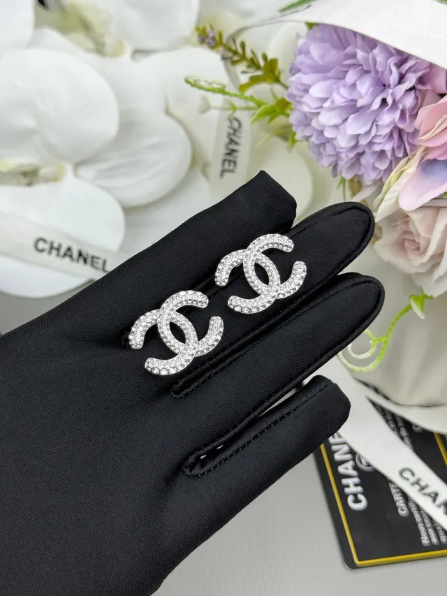 Chanel CC Logo Pavé Crystal Stud Earrings 3