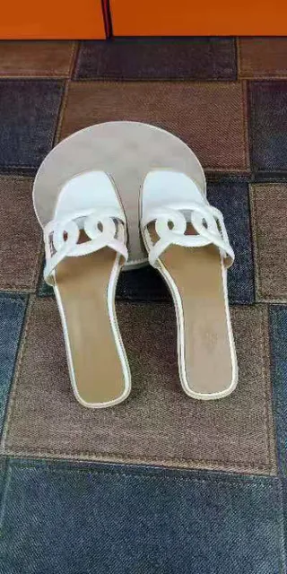 Chanel CC Slide أبيض شعار متشابك صندل كاجوال 3