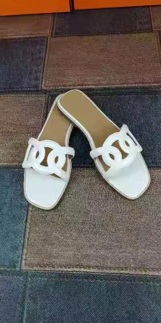 Chanel CC Slide أبيض شعار متشابك صندل كاجوال 5