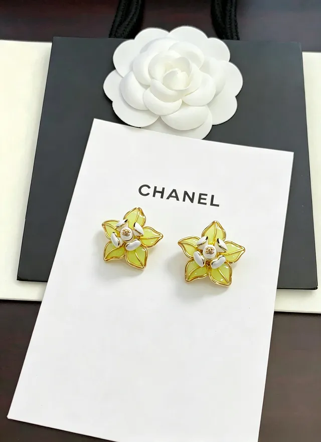 Chanel Floral Enamel Yellow and White Gold-Tone Stud Earrings 5