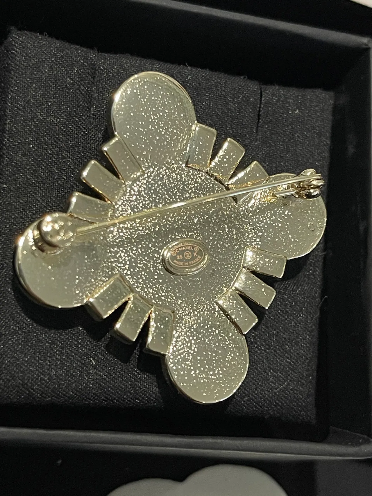 Chanel Gold Beige Cross-Shaped Pearl-Embellished Brooch 6