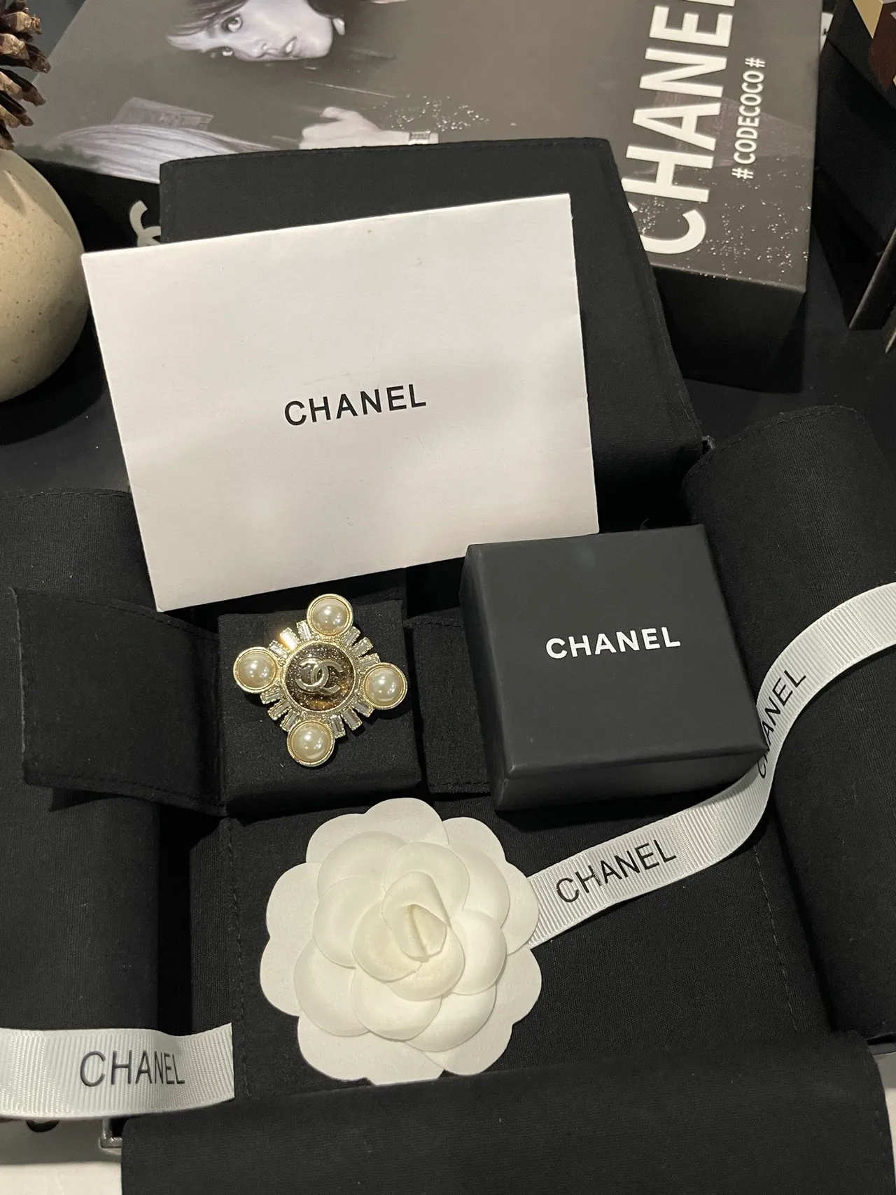 Chanel Gold Beige Cross-Shaped Pearl-Embellished Brooch 9