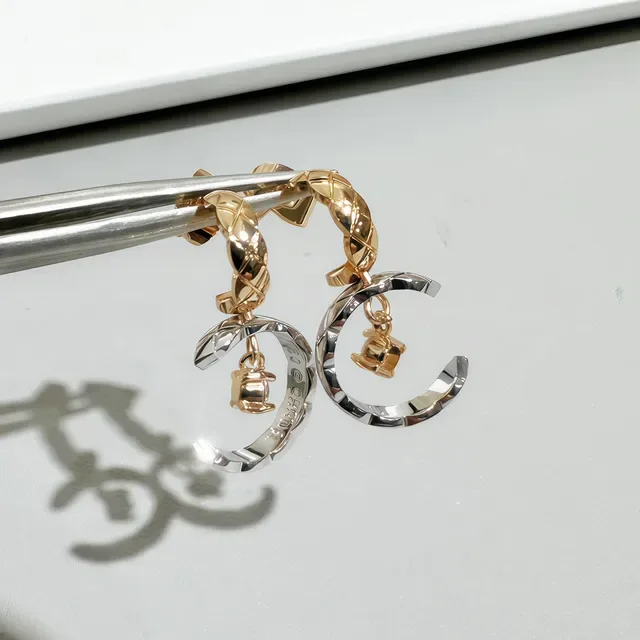 Chanel Gold Silver Quilted Matelassé Texture C-Shaped Hoop Earrings 4