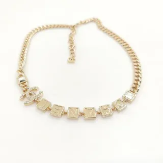 Chanel Logo Alphabet 金白 Curb Chain Pavé-Crystal CC 项链