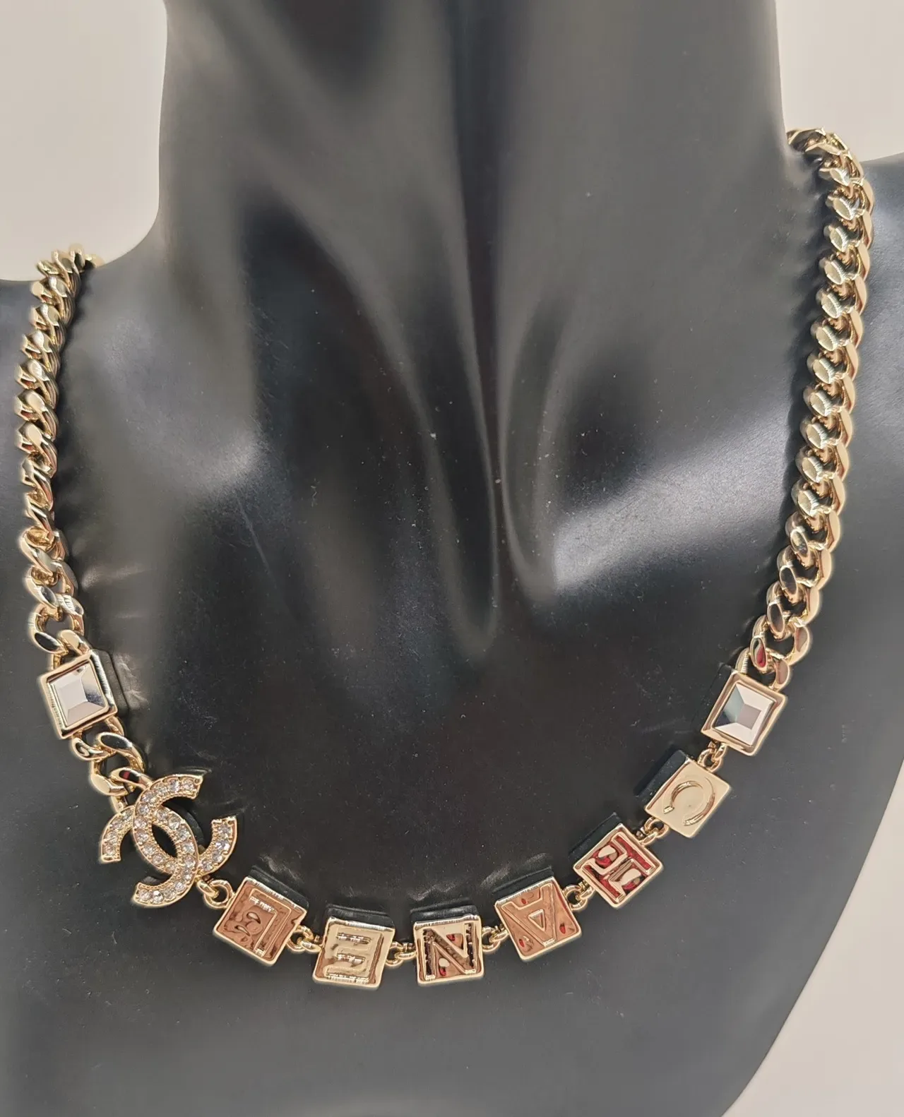 Chanel Logo Alphabet 金白 Curb Chain Pavé-Crystal CC 项链 6