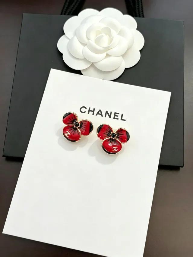 Chanel Red Black Floral Stud Enamel Earrings 8