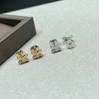 Chanel X Motif Oro Plata Piedras Pavé-Set Aretes