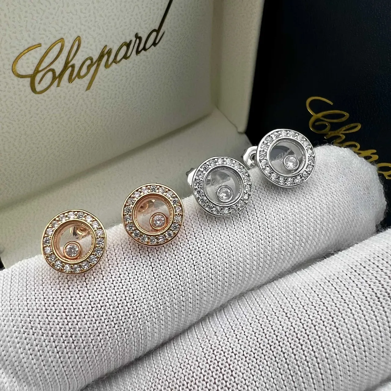 Chopard Happy Diamonds Boucles d'oreilles Diamants Pavé Halo Flotants 4