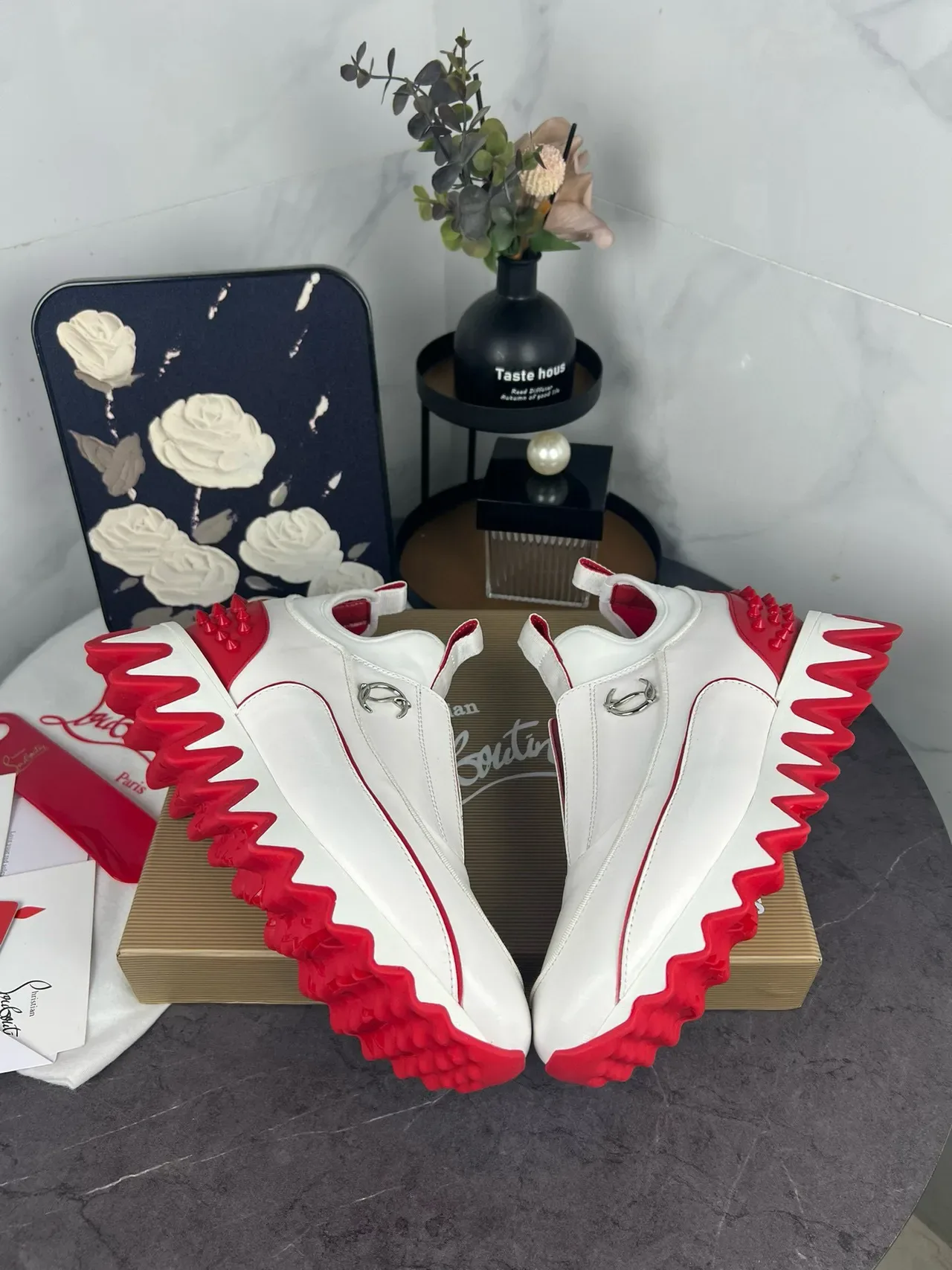 Christian Louboutin أبيض أحمر سيليب أون كعب مسمار لايف ستايل سنيكرز 6