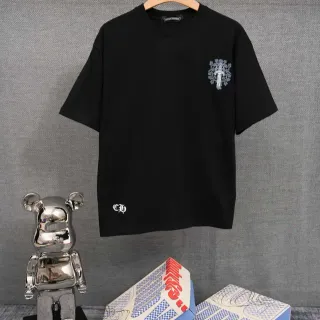 Chrome Hearts क्रेस्ट कढ़ाई वाला काला ओवरसाइज़्ड टी-शर्ट