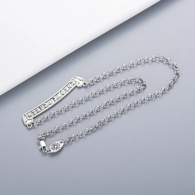 Chrome Hearts 卷轴栏项链 银吊坠 哥特字母项链 6