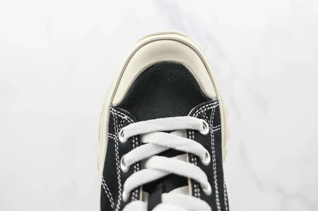 Converse أحذية رياضية سوداء وحمراء عالية الارتفاع من القماش 6