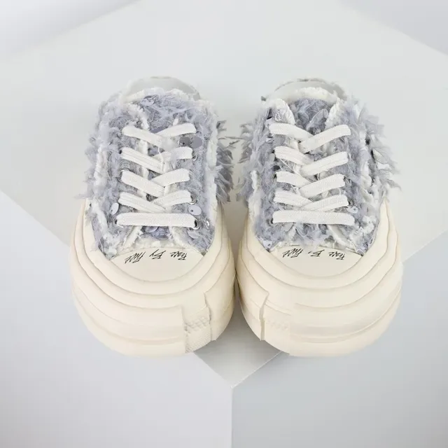 Converse ফাজি প্ল্যাটফর্ম স্লিপ-অন স্নিকার 8