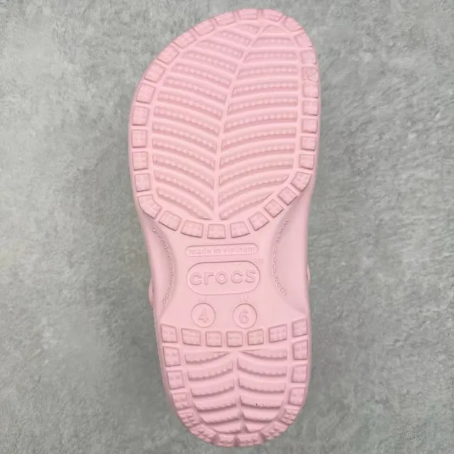 Crocs Classic Clog গোলাপি লাল মোল্ডেড ফোম অ্যাডজাস্টেবল স্ট্র্যাপ ক্লগ 2