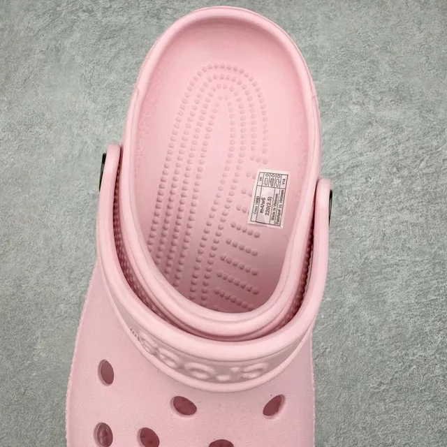 Crocs Classic Clog গোলাপি লাল মোল্ডেড ফোম অ্যাডজাস্টেবল স্ট্র্যাপ ক্লগ 6