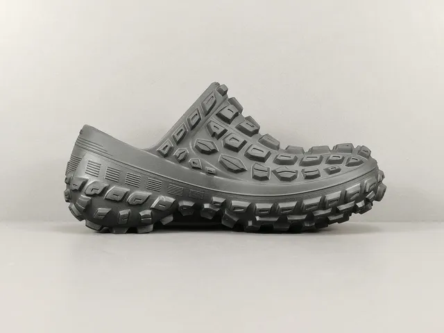 Crocs Echo Clog Gris Zueco de Espuma Moldada 15