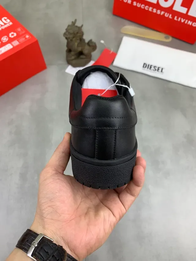 Diesel 黑色皮革拼板平台运动鞋 3