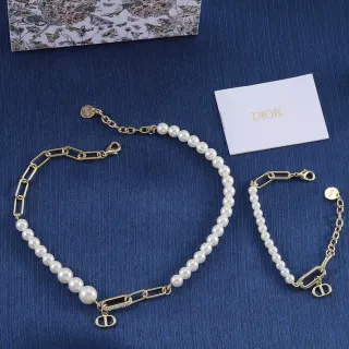 Dior Addict Collier Chaîne de Clips de Papier avec Perles d'Or Blanc