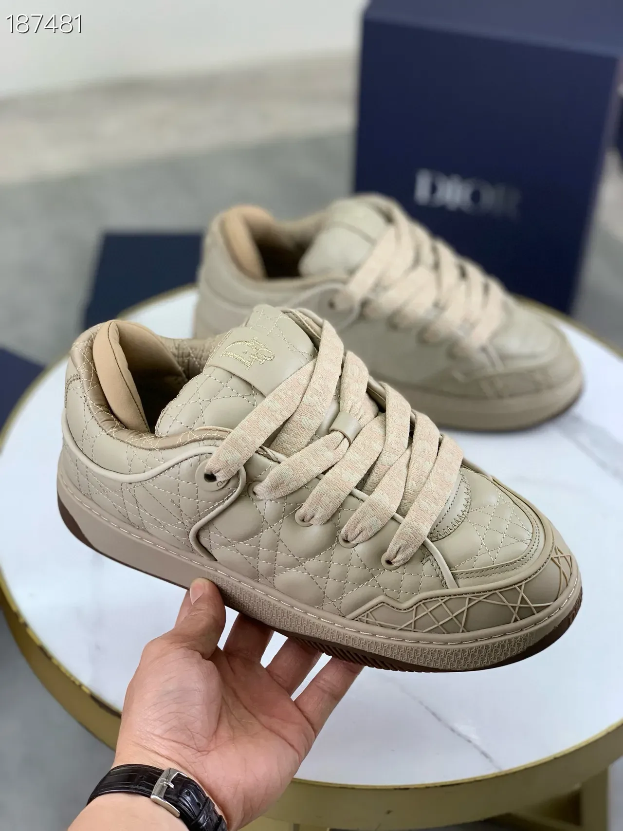 Dior B23 Beige Tênis Lifestyle Quilted Cannage 8