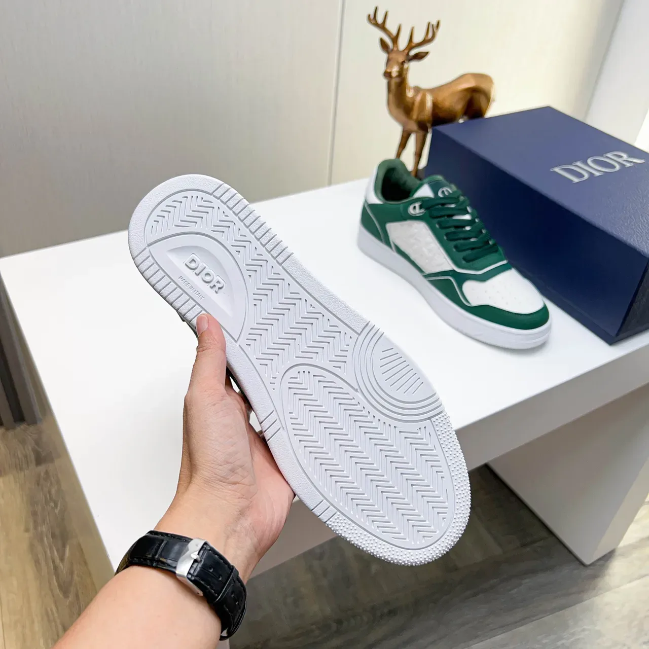 Dior B23 Tênis Lifestyle Verde e Branco com Embossado Oblique 2